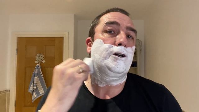 Two Razor Shave | Shetland Soap Co "Norseman" Shaving Soap смотреть онлайн