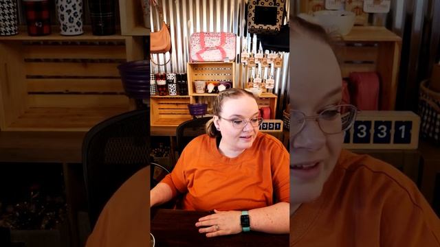 Fantastic Friday with Erin & Jenn M! Video 1 - 09/23 Shop Here: www.islandpearlslive.com смотреть онлайн