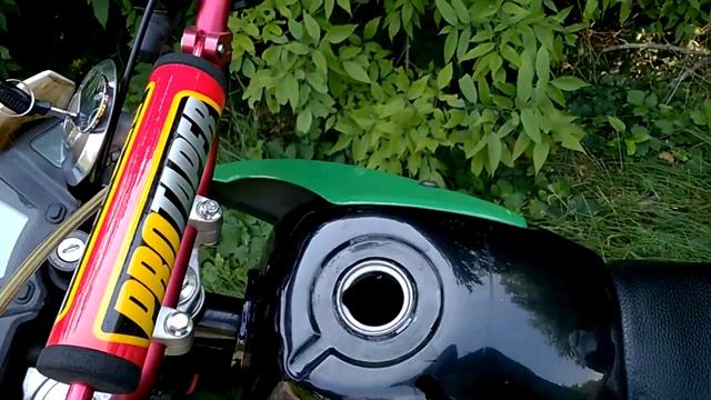 Лучший способ дотянуть до АЗС на мотоцикле! смотреть онлайн