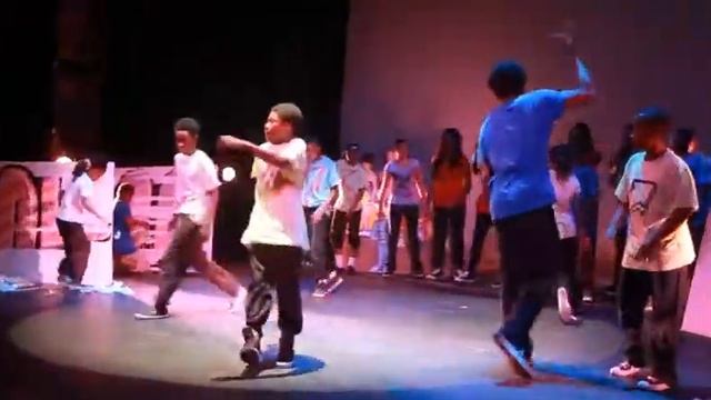 Adamstown Street Arts Academy смотреть онлайн