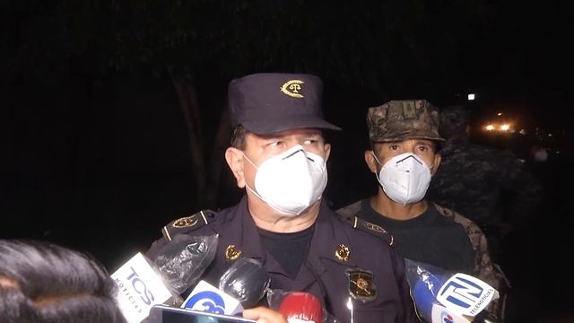 SEGUIMIENTO SANTO TOMAS смотреть онлайн