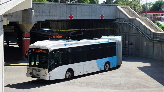 York Region Transit Route 90 Leslie (SB) External смотреть онлайн