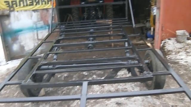 обзор прицепа для перевозки тюков сена и соломы смотреть онлайн