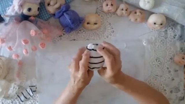 Сделать куклу своими руками. Кукла Хозяюшка-Помощница . Кукла из капрона для начинающих .Muñeca sof смотреть онлайн