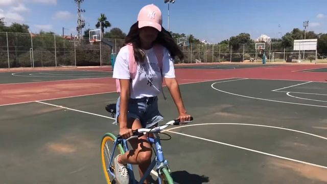 Новая коллекция школьных сумок и рюкзаков от NEW ERA смотреть онлайн