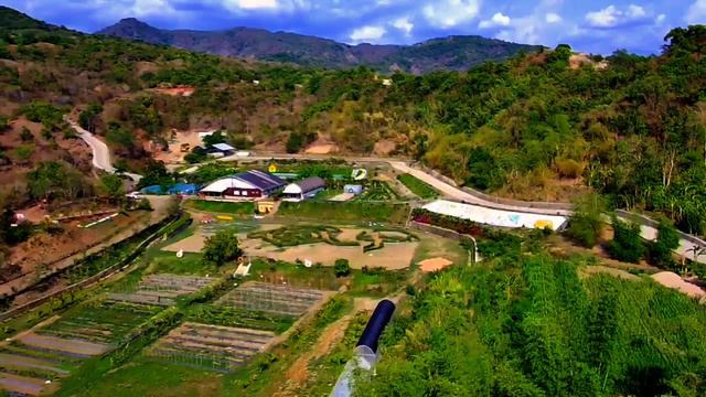 PIDDIG ILOCOS NORTE SUNFLOWER FARM/AERIAL FOOTAGE/SJRC F22S 4K DRONE смотреть онлайн