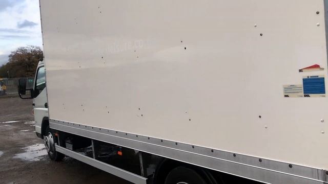 MITSUBISHI FUSO CANTER 7C15 7.5-TONNE BOX VAN 2015 - AY65 RTX смотреть онлайн