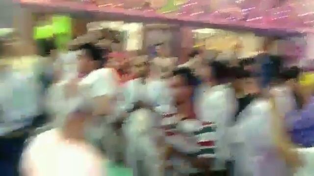 Шрила Бхактиведанта Мадхава Махарадж танцует на праздновании Джанмаштами смотреть онлайн