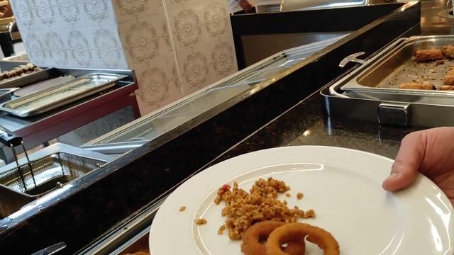 Quattro Beach Spa & Resort Otel . Аланья. Конаклы.  Турецкая ночь. Ужин.