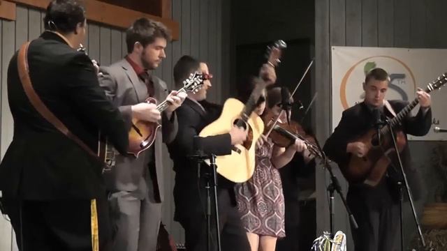 Little Girl of Mine In Tennessee- Dan Boner & ETSU Bluegrass Pride Band, Natural Tunnel SP смотреть онлайн