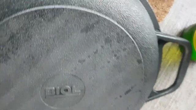 Прокалывание чугуна и обработка льняным маслом. Часть 6 смотреть онлайн