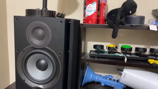 Elac by Andrew Jones: Debut series 2.0 B6.2 Bookshelf Speaker Audio Quality Test смотреть онлайн