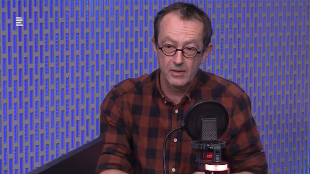 Petr Zelenka: V době covidu a války nevíme, co bude druhý den. Jako scenárista tak žiju celý život смотреть онлайн