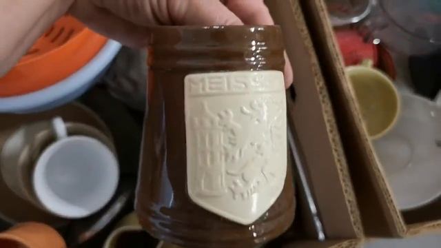 Идём в СЕКОНД-ХЕНД в ГЕРМАНИИ! Поиск интересных вещей в коробках! смотреть онлайн