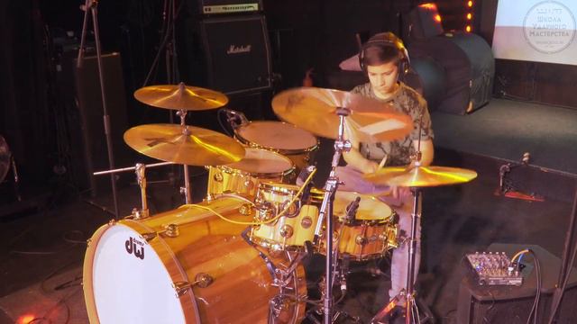 Ярослав Рожков Nirvana - Smells Like Teen Spirit Drum Cover 🔥🔥🔥 смотреть онлайн