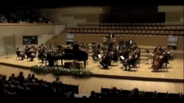 Mozart - Piano Concerto D minor KV466 I - Ksenia Dyachenko, piano LIVE смотреть онлайн