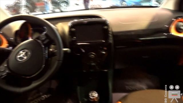 Toyota Aygo 1.0 VVT-i - Interior, Exerior Walkaround - Sofia Auto Show смотреть онлайн