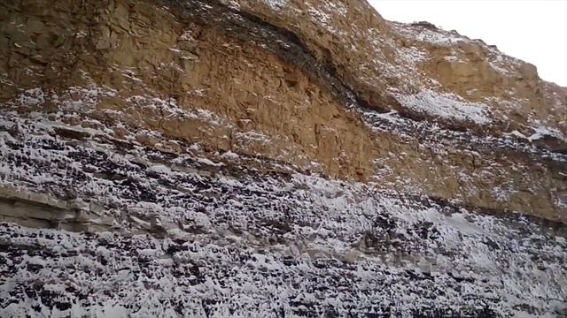 Разноцветная глина, известь,песок в карьерах и оврагах из разных мест Иркутской области и Байкала смотреть онлайн