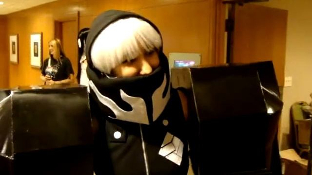 NDK 2011 - Black Rock Shooter costumes with weapons. смотреть онлайн