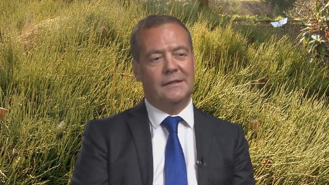 Медведев прошел тест на аномалии