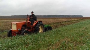 Дискуємо дисковою бороною типу Bomet 1.5 трактором Т25