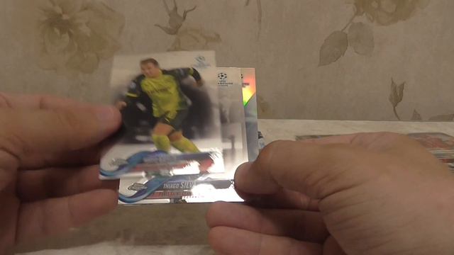 1 box Topps CL Chrome 2017 Soccer смотреть онлайн