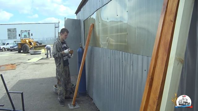 Изготовление скамеек, покраска компрессоров, доделка "офиса"! (107,108,109-День 4-Сезона) смотреть онлайн