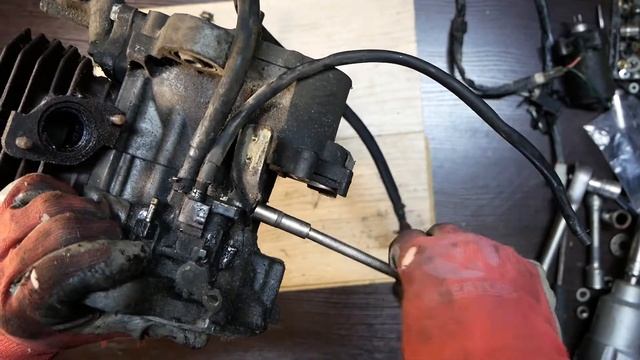 ПРАВИЛЬНАЯ РАЗБОРКА ДВИГАТЕЛЯ HONDA LEAD 50\90 смотреть онлайн