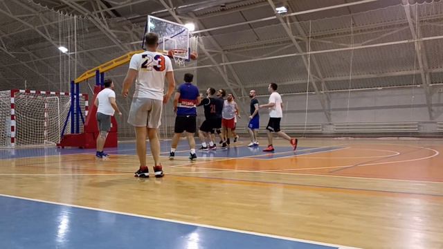 Спорткомплекс 2022.12.04 смотреть онлайн