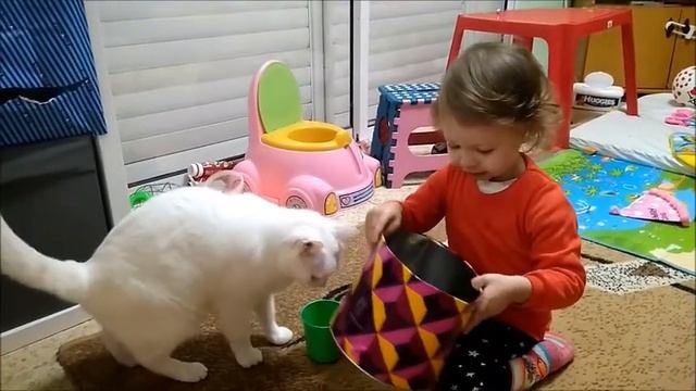 Лере 1 год и 11 месяцев:-) Во всем виноват ПАПА:-) смотреть онлайн