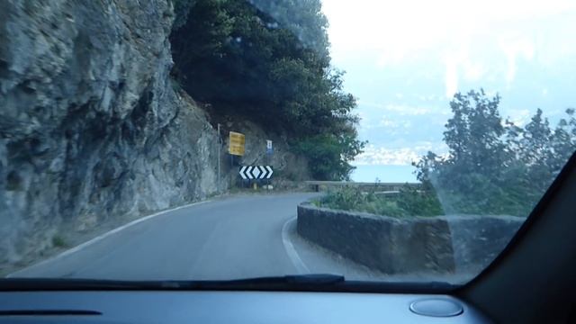 Strada della Forra. One of the most beautiful roads in the world. Tremosine. Lago di Garda. смотреть онлайн