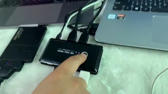 USB Switch Selector 2 PCs Sharing 4 Devices for Mouse Keyboard Printer смотреть онлайн