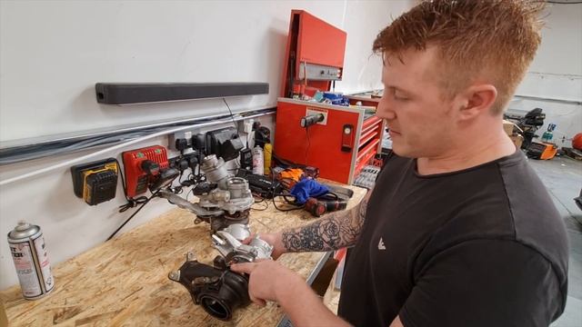 THIS 440BHP AUDI TT IS INSANE!!! | FITTING A BIG TURBO TO THE TT смотреть онлайн