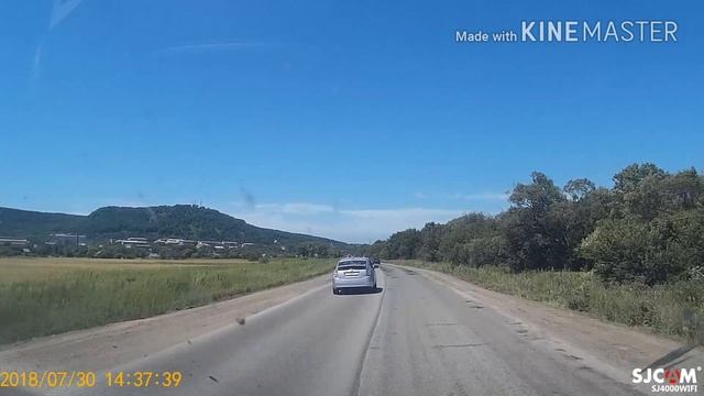 Один на дороге смотреть онлайн