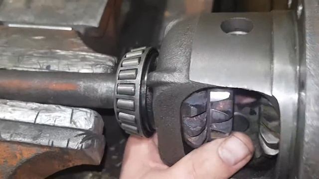 Блокировка дифференциала. Отключаемая блокировка. Принудительная блокировка.