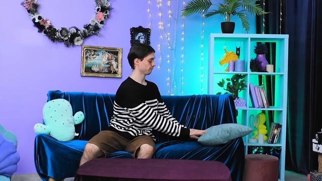 Беременная Уэнсдей Аддамс!