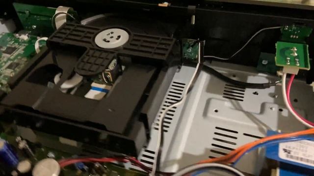 Denon DCD-800NE CD player смотреть онлайн