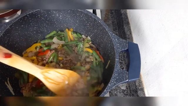 ОВОЩНОЕ РАГУ С ФАРШЕМ. Так вы еще не готовили! Это должен попробовать каждый! смотреть онлайн