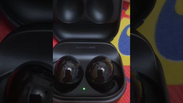 Galaxy Buds 2 with National Geographic case. смотреть онлайн