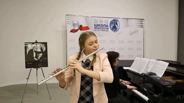 И.С. Бах, Соната Ми Минор I часть. Исп. Анна Лущекина 13 лет, преп. Иванова Г.Ф., конц. Овсепян Л.А смотреть онлайн