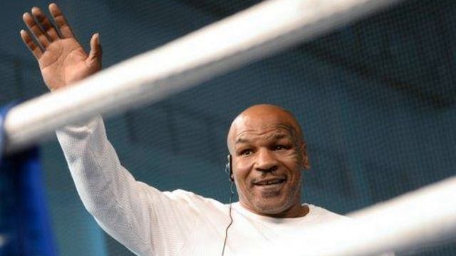 54-летний Тайсон показал новое фото голого торса и взволновал фанатов смотреть онлайн