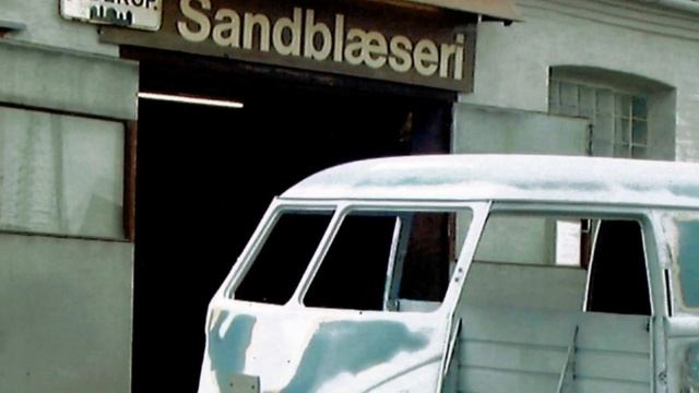 The 70 years old VW van! смотреть онлайн