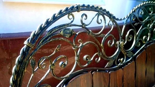 Красивые быльца, кованая кровать из металла и дерева, идеи дизайна смотреть онлайн