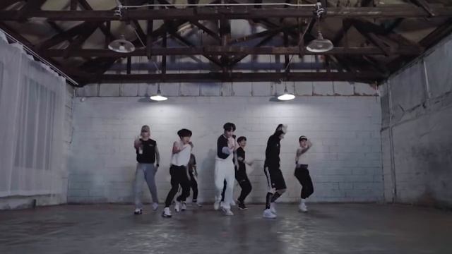 Stray Kids「Back Door」Dance Practice Mirror