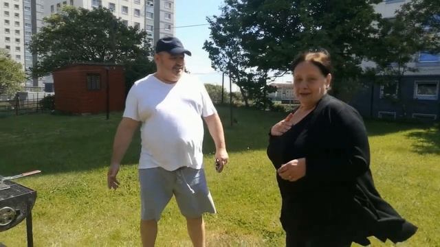 Шотландия.Барбекю.Мигрант в Абердине. Карантин.Короновирус.