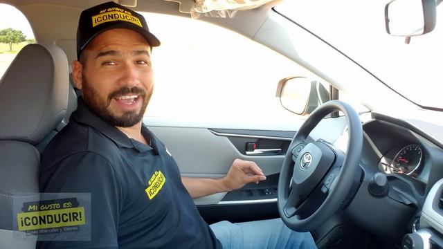 PELIGRO PARA OTRAS MARCAS: TOYOTA RAV4 AWD Mucha camioneta, buen precio! смотреть онлайн