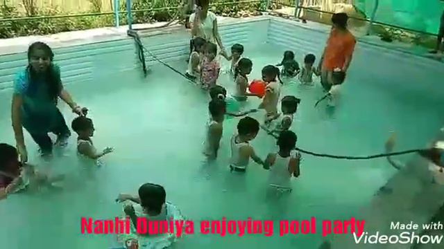 Nanhi Duniya enjoying pool party at Abohar смотреть онлайн