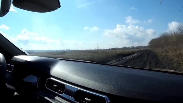 На новом ДАСТЕРЕ в ГРЯЗЬ!!! смотреть онлайн