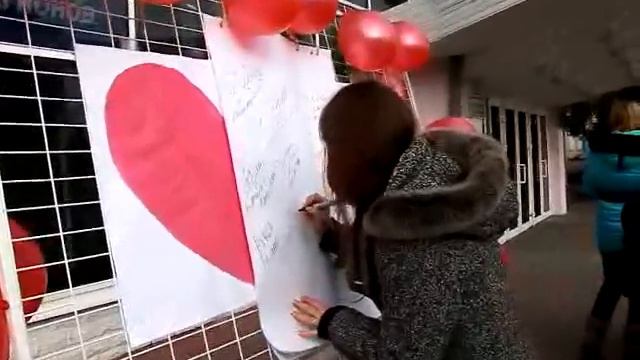 Мелитопольцы признались в чувствах любимым смотреть онлайн