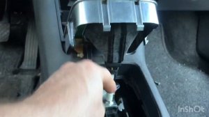 Ручка АКПП Volkswagen Golf Plus Как снять ручку кулисы с чехлом  АКПП ?